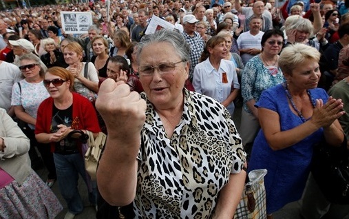 В ДНР збирають мітинг за відставку Захарченка