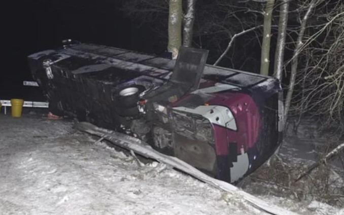 У п'ятницю, 19 січня, у Вишніці Люблінського воєводства сталася аварія за участю автобуса з української реєстрації. У ньому їхали 26 громадян України.