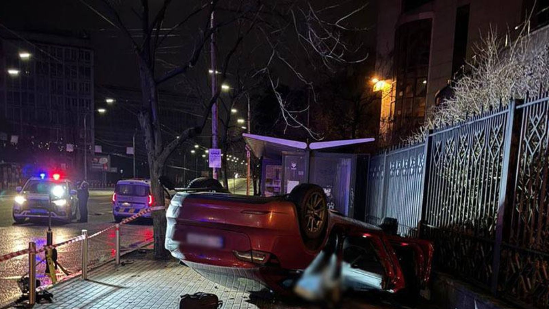 П’яна водійка Tesla влаштувала смертельну аварію: деталі трагічної ДТП (ФОТО)