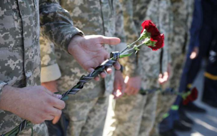 Старший матрос і снайпер отримав смертельні поранення під час виконання бойового завдання на Бахмутському напрямку Донецької області та тривалий час вважався безвісти зниклим.
