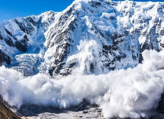 Рятувальники попереджають закарпатців про небезпечні  погодні явища у горах