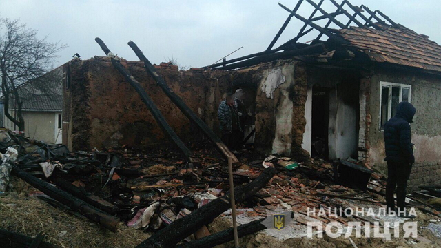Нагадаємо, у с. Рокосово Хустського  району внаслідок вибуху, імовірно газоподібної  суміші, був  зруйнований житловий будинок.