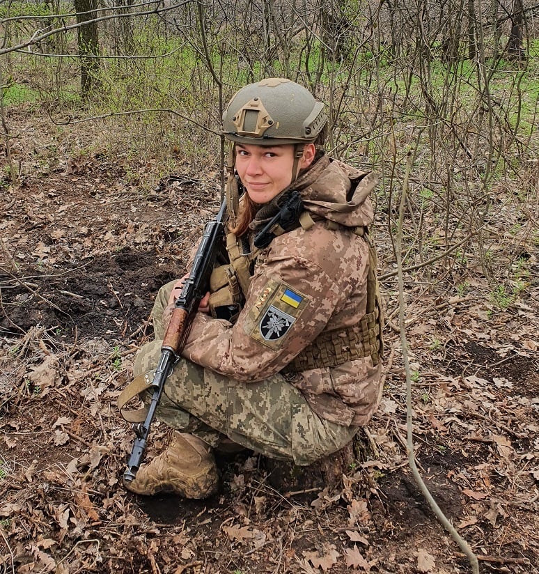 Елена - офицер 128-й отдельной горно-штурмовой Закарпатской бригады - Закарпатского легиона
