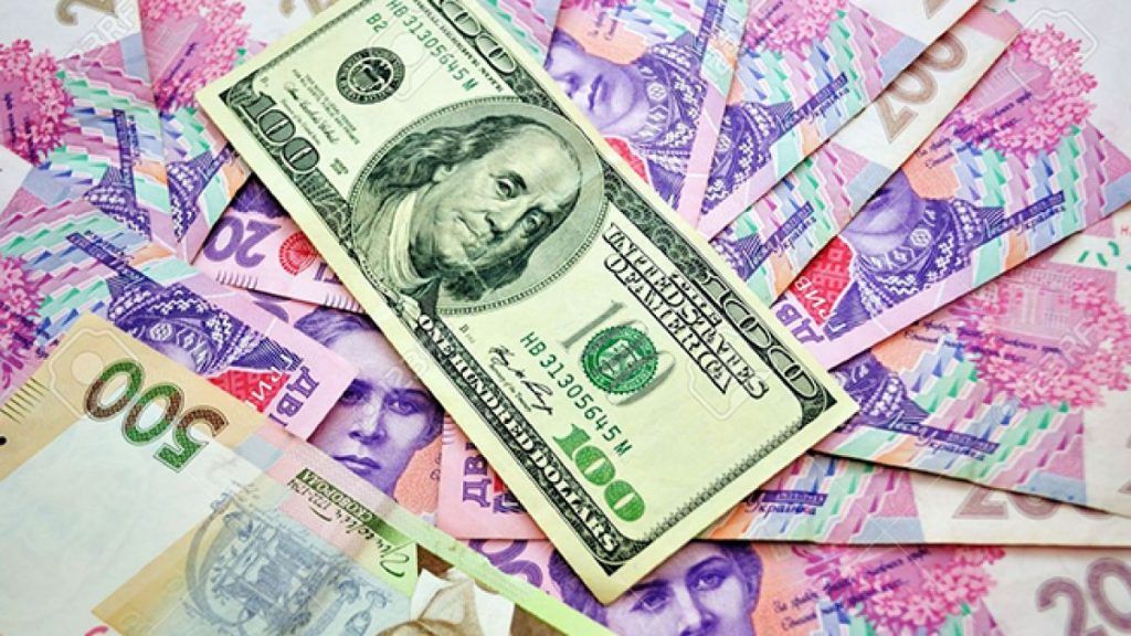 Курс валют на 24 апреля: что будет с долларом, евро и злотым в четверг