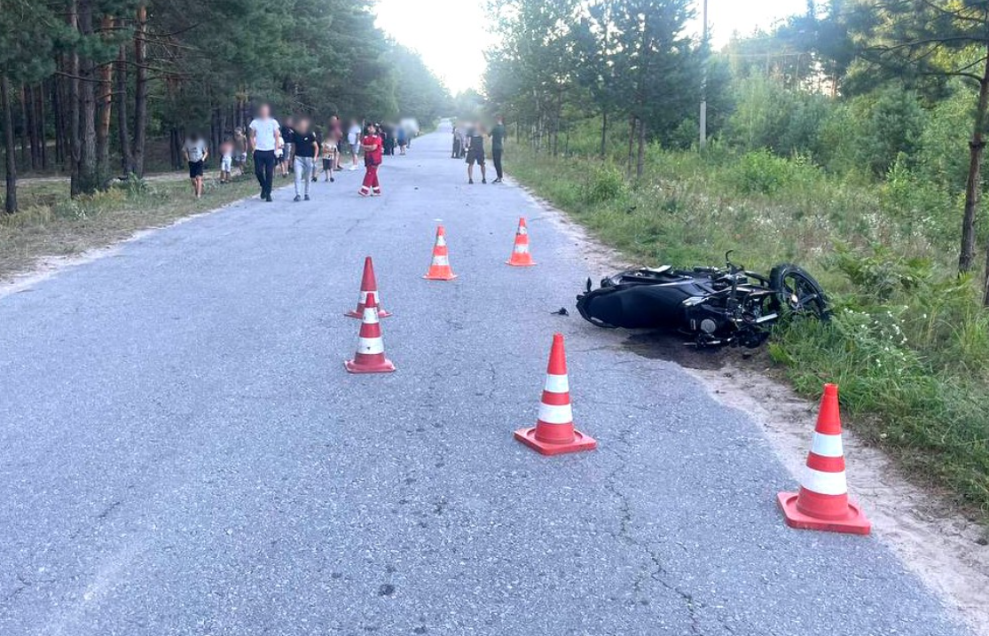 Мотоцикли зійшлися у смертельному зіткненні: що відомо про трагедію на Заході України (ФОТО)