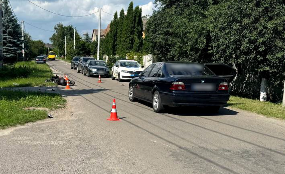 4-річний скутерист потрапив під колеса BMW: деталі ДТП (ФОТО)