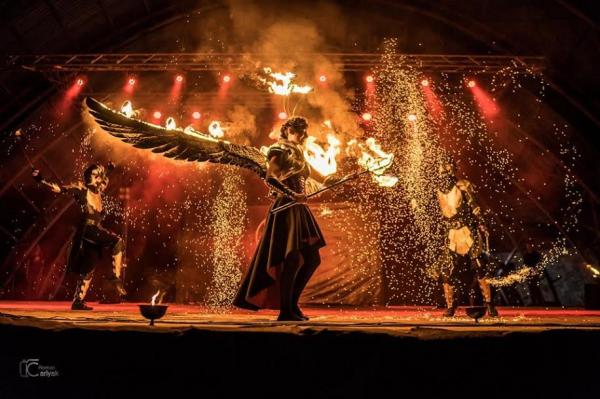 Яскраве видовищне шоу обіцяють організатори фестивалю вогню та шоу-програм Fire Life Fest, який пройде в Ужгороді, в амфітеатрі, у рамках 