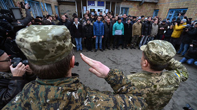In Odesa, 16-17-year-old boys were obliged to come to recruiting stations for military registration.