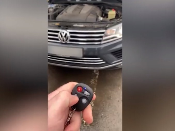 Закарпатская область сообщила патрулю о автомобиле Volkswagen, который они остановили возле Мукачево. 