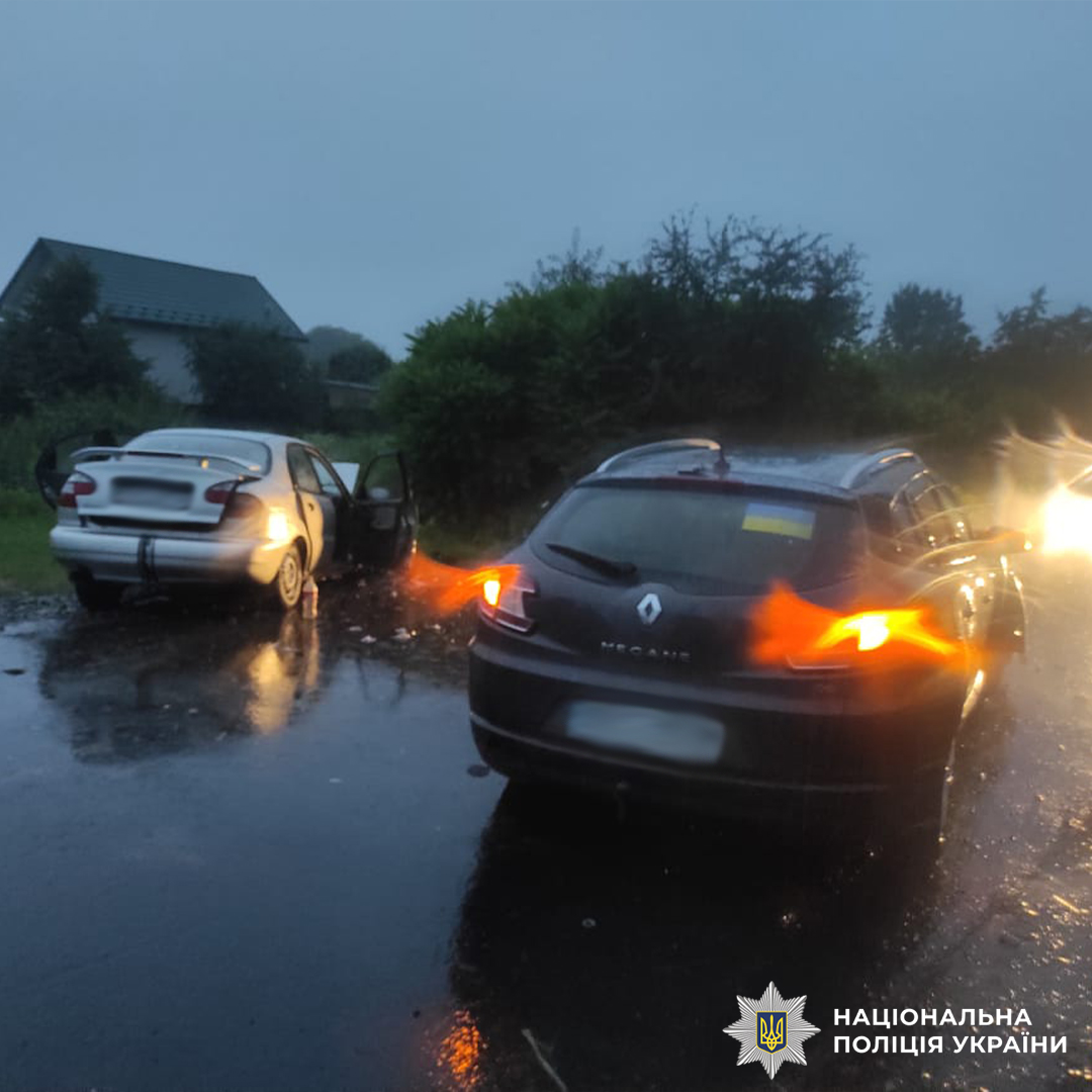 Малюнок до статті 33-річний п'яний водій влаштував жахливу ДТП: є постраждалі (ФОТО)%