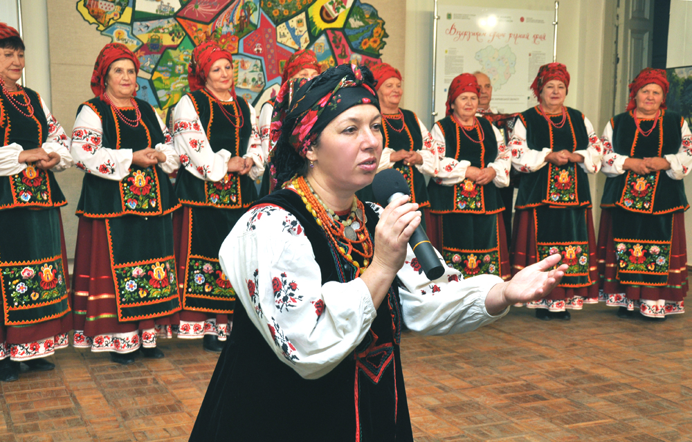 В театрі ляльок "Бавка" відбулись урочистості з нагоди 70-ти річчя створення Обласного центру культури.