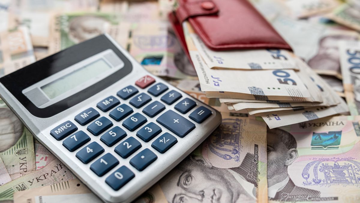 Пенсія до 23 610 грн: які виплати чекають на освітян у 2025 році?