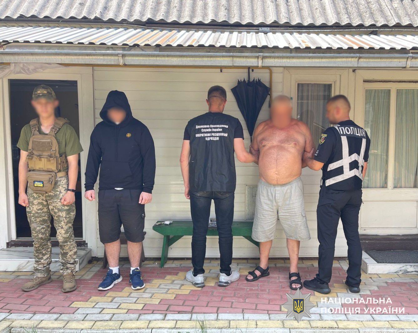 Малюнок до статті До Румунії за 00: на Закарпатті затримали двох братів, які організували схему переправлення ухилянтів (ФОТО)%