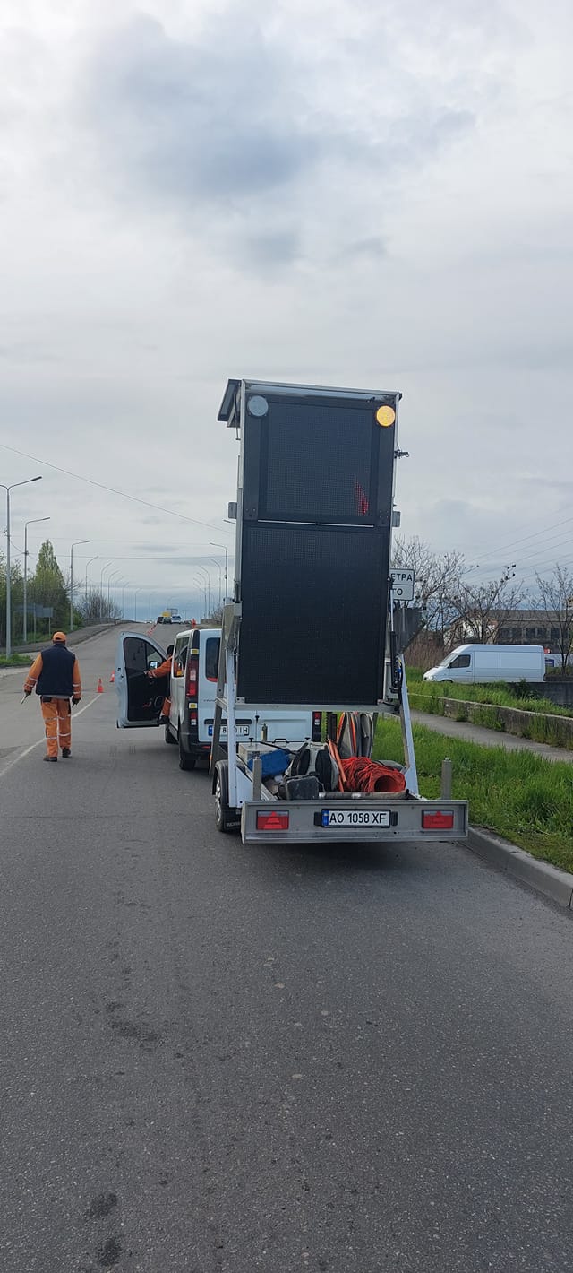 До уваги водіїв: в Мукачеві буде ускладнено рух на важливій транспортній артерії міста