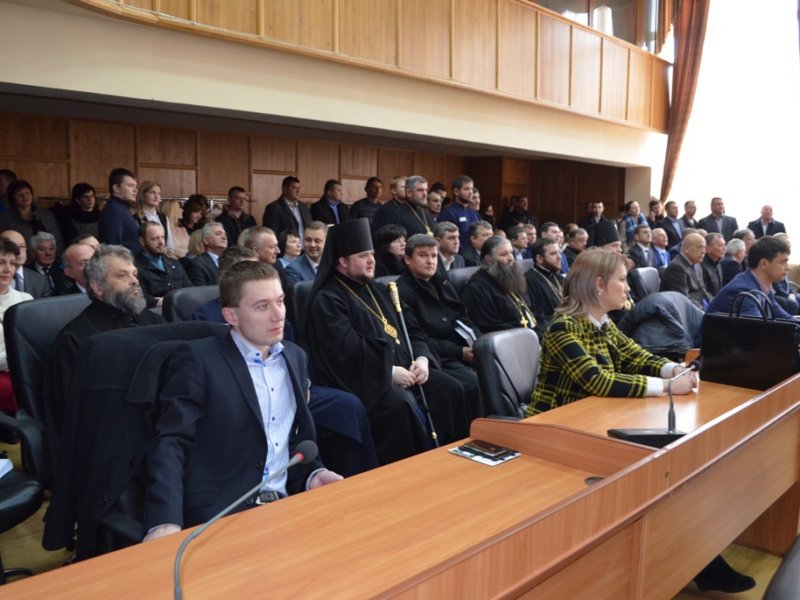 Сегодня, 26-го ноября, после перерыва продолжилось заседание сессии Ужгородского городского совета. 