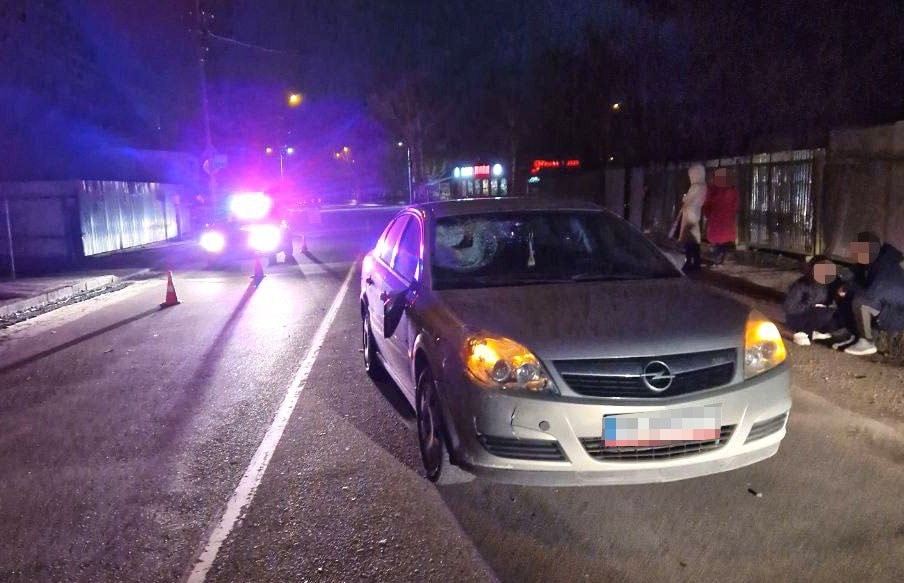 Повідомлення про автопригоду на Рівненщині надійшло до поліції учора, 27 грудня, близько 20:40 від медиків.