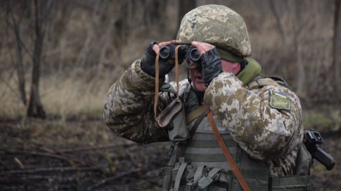 На фоне эскалации боевых действий на Донбассе, спровоцированной активностью гибридных войск России, ЕС рассматривает возможность создания европейской военной учебной миссии в Украине.