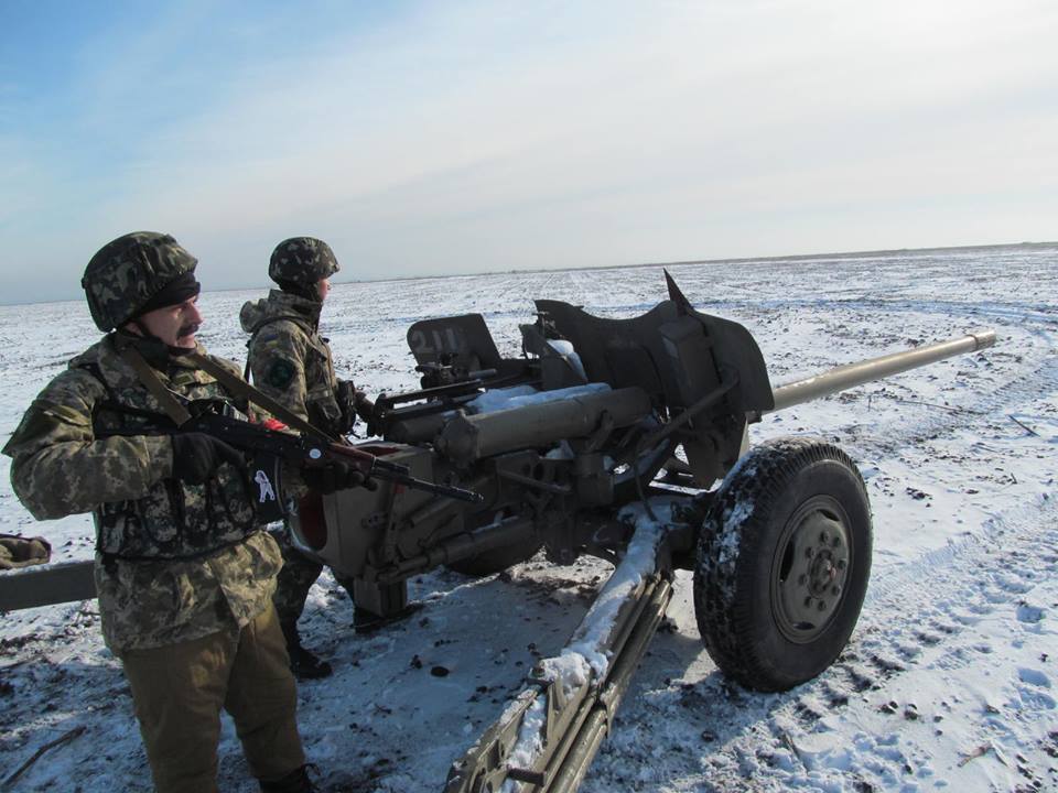 Минулої доби в зоні АТО загинуло 2 українських військових