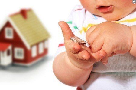 Міністерство соціальної політики України запропонувало внести зміни до законодавства, які передбачають скасування виплат допомогу при народженні дитини всім сім'ям.