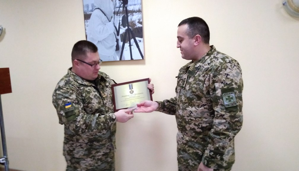 Почесні Відзнаки Президента України «За участь в антитерористичній операції» отримали сьогодні військовослужбовці Мукачівського прикордонного загону. 