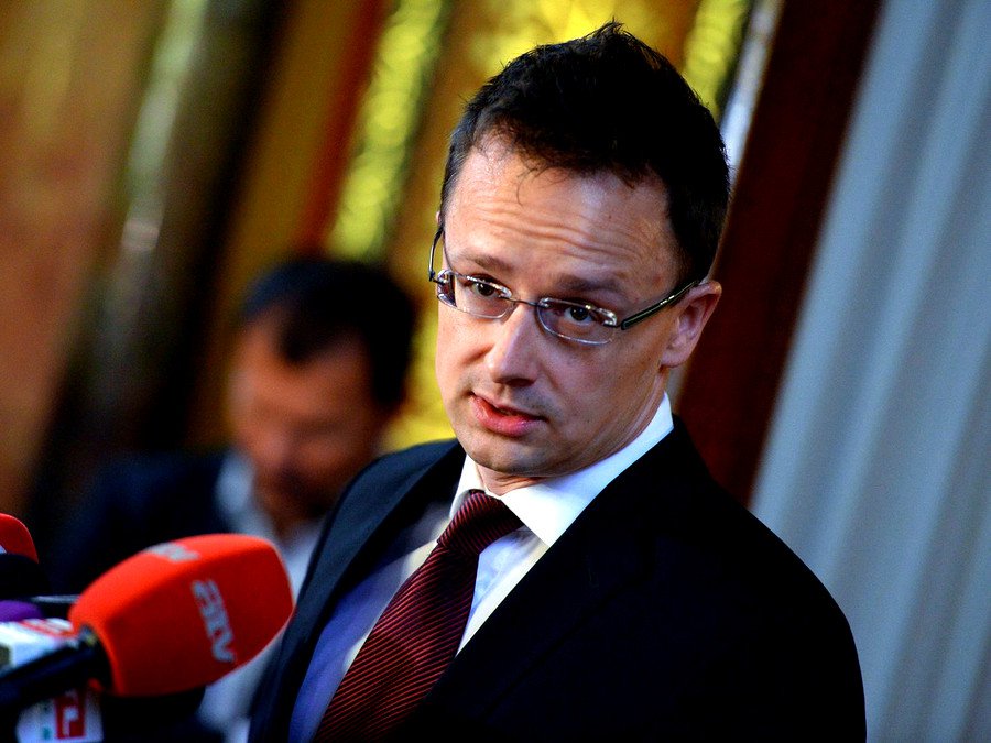 Угорщина запропонувала Україні укласти договір про захист прав національних меншин. 