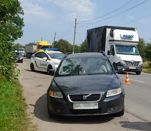 ДТП на Заході України: 48-річна жінка потрапила до лікарні (ФОТО)