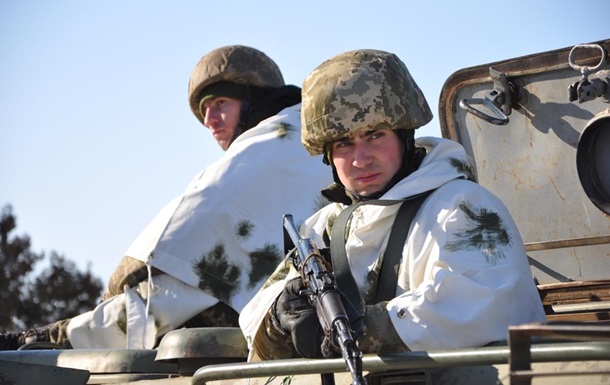 По состоянию на 18.00 субботы подразделения сепаратистов осуществили 32 обстрела позиций украинских военных на Донбассе. Два бойца получили ранения, а один травмирован, сообщает пресс-центр штаба АТО.