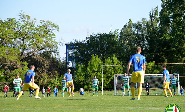 13-14 мая прошли матчи третьего тура в Высшей и Первой лигах Чемпионата Закарпатья.


