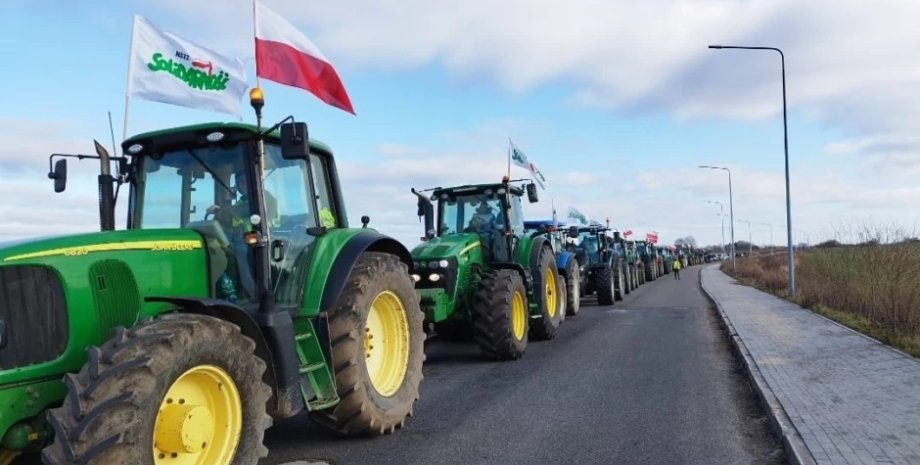 Прем'єр-міністр Польщі Дональд Туск закликав польських фермерів, які страйкують, припинити блокування українсько-польських прикордонних переходів незалежно від причин протестів