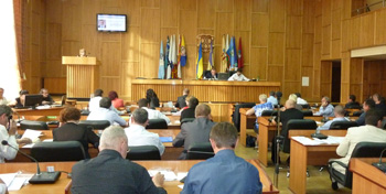 Сегодня ужгородские депутаты рассмотрели вопрос продажи парка и земельных участков в городе / ВИДЕО