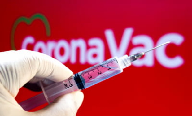 На Закарпаття сьогодні-завтра прибуде китайська вакцина CoronaVac.