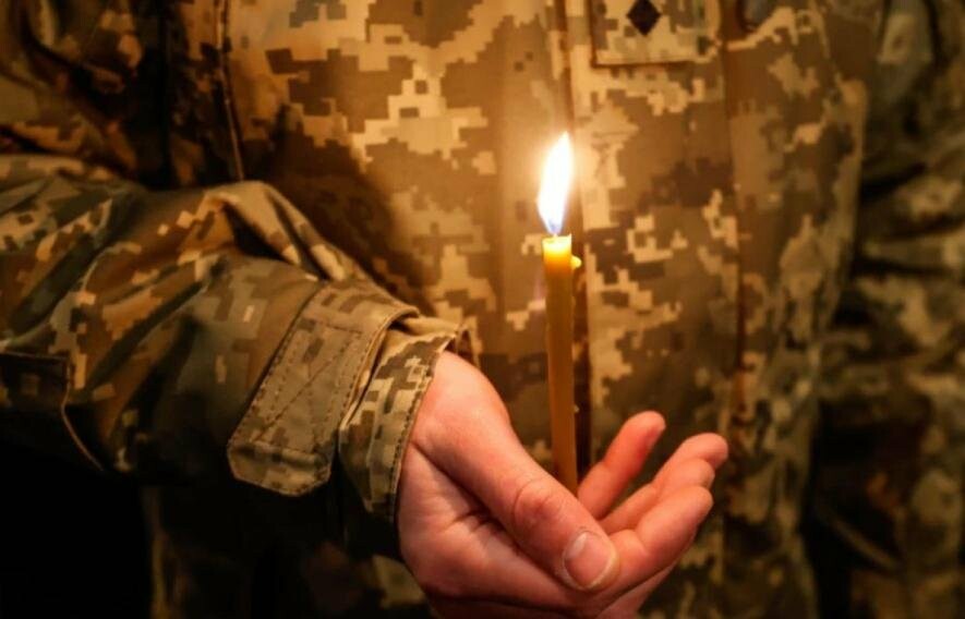 Непоправна втрата: на Закарпатті проведуть в останню дорогу полеглого захисника (ФОТО)