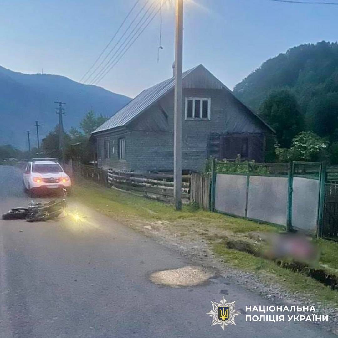 Фатальна ніч: неповнолітній мотоцикліст загинув, ще один у реанімації (ФОТО)
