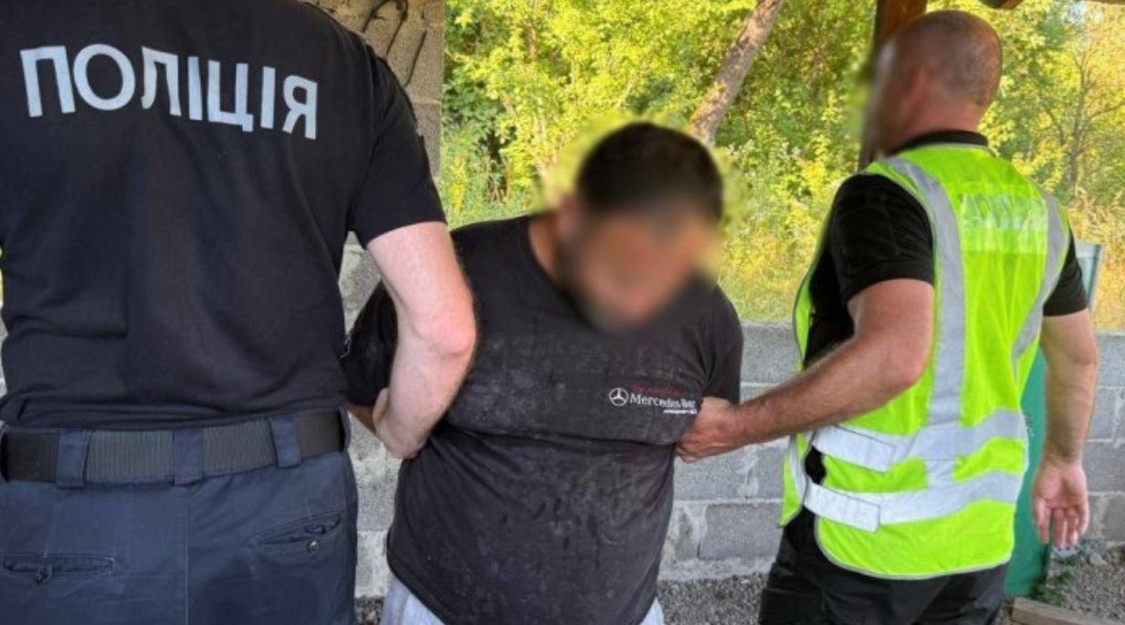 На Закарпатті зловили "на гарячому" 49-річного "баригу": деталі інциденту (ФОТО)