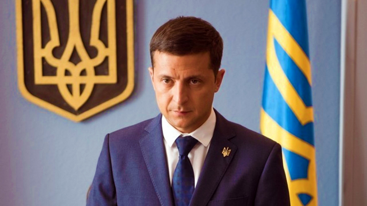 Президент виділив п'ять складових: досягнення миру, ефективні інститути та прозорі правила гри, інвестиції, нова інфраструктура та народовладдя.