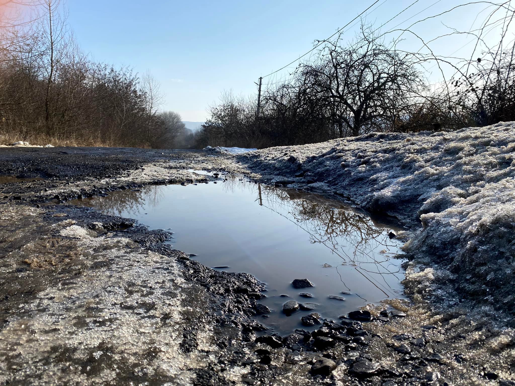 Про ремонт автошляху повідомив голова Ужгородської районної державної адміністрації 