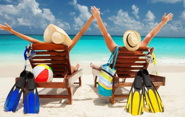 Глава МОЗ підготувала рекомендації для українців, які планують провести відпустку за кордоном.