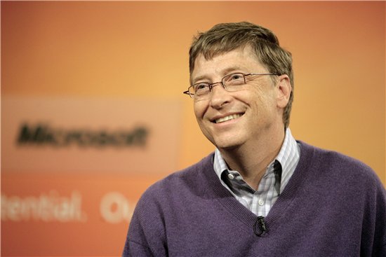Американский журнал Forbes опубликовал ежегодный рейтинг самых богатых миллиардеров мира. Первое место в списке сохранил за собой основатель Microsoft Билл Гейтс. Его состояние Forbes оценил в $79,2 млрд.
