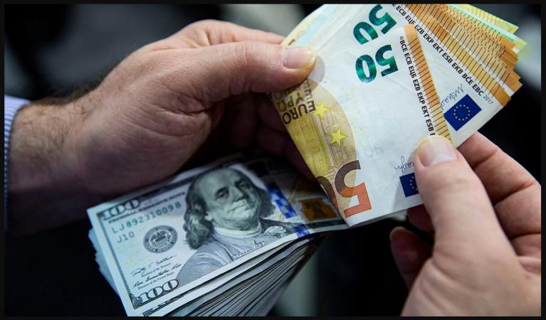 Курс валют: що буде з доларом, євро та злотим 26 лютого