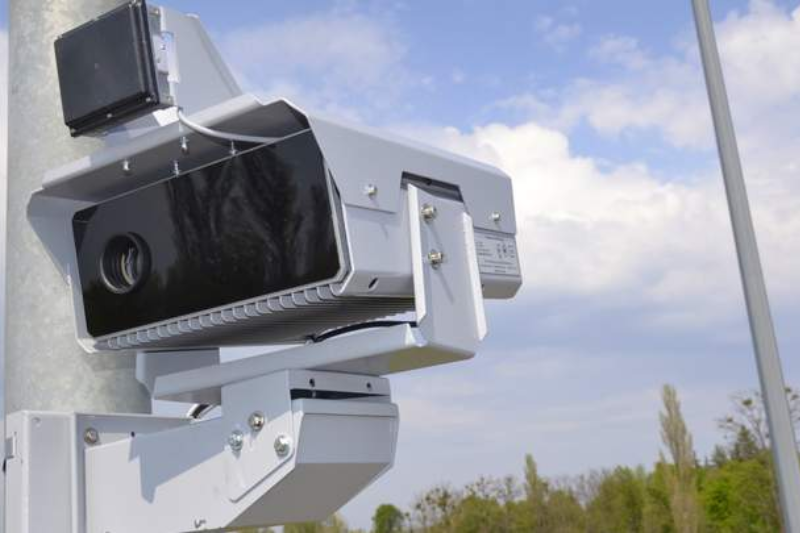 У місті над Ужем встановили перші камери відеофіксації порушення швидкісного режиму.