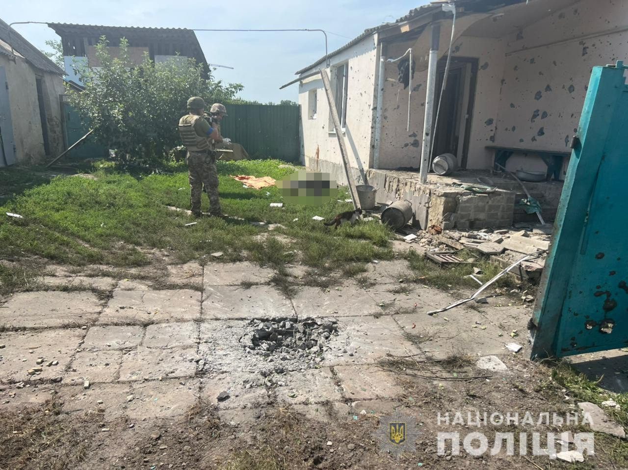 У середу, 10 серпня, російські загарбники обстріляли селище Старий Салтів у Харківській області. 