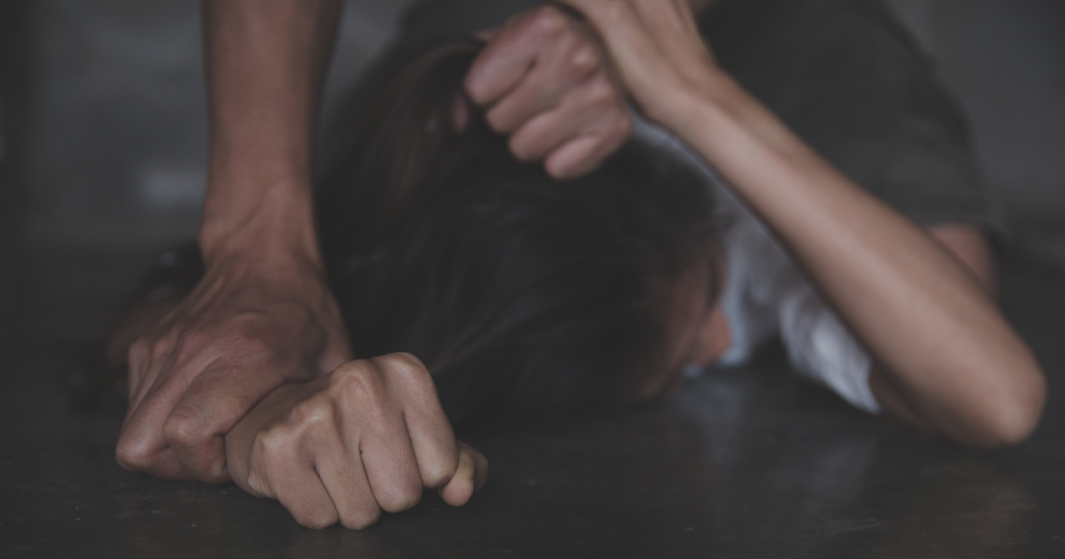 На Закарпатті чотири підлітка жорстоко пограбували та зґвалтували жінку - деталі шокуючого злочину