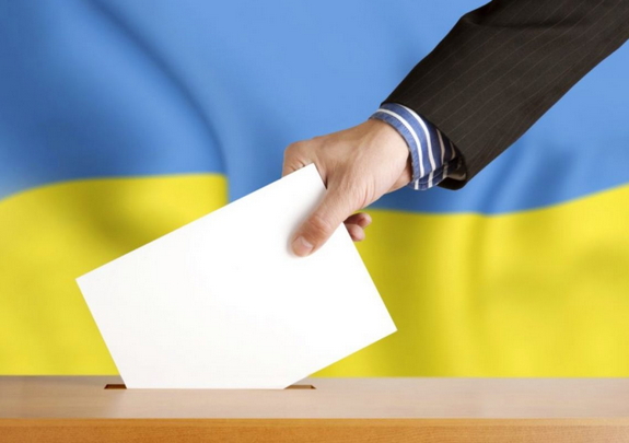 1453 заяви щодо тимчасової зміни місця голосування у 2 турі виборів Президента України 21 квітня було подано до відділу ведення Державного реєстру виборців Ужгородської міськради.