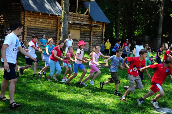 На Іршавщині для оздоровлення та відпочинку юних місцевих мешканців відкрито 42 літні табори з денним перебуванням.