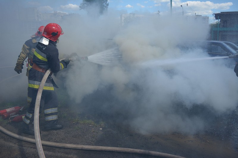 Впродовж 3 липня ужгородським вогнеборцям тричі довелося виїжджати на ліквідацію пожеж у транспортних засобах.