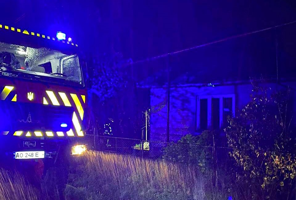 Трагедія на Закарпатті: пожежа в будинку призвела до загибелі 58-річного чоловіка (ФОТО)