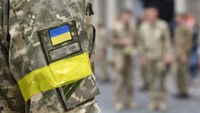 У Верховній Раді хочуть надати право нести службу засудженим українцям.