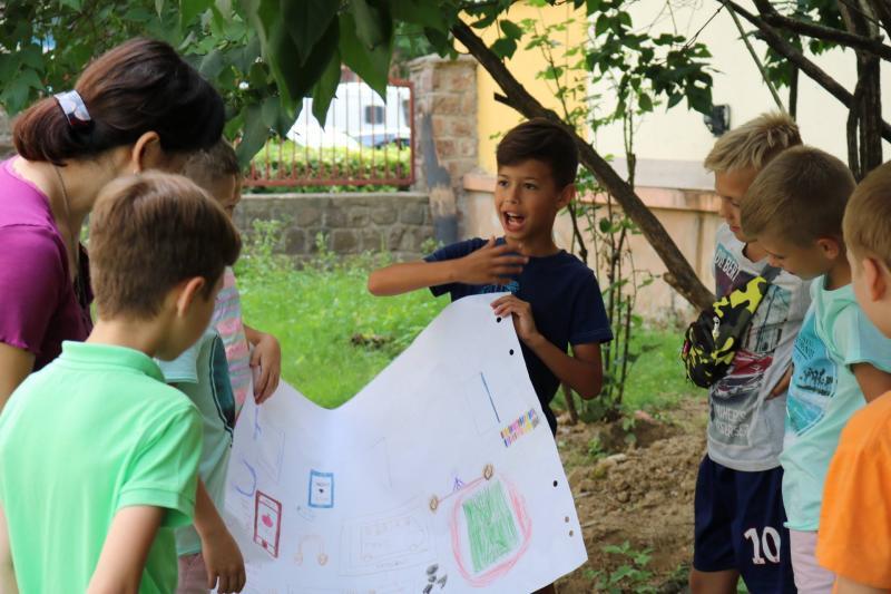15 травня в Закарпатській обласній універсальній науковій бібліотеці імені Федора Потушняка завершився тижневий англомовний «EcoCamp» для дітей 9-12 років. 