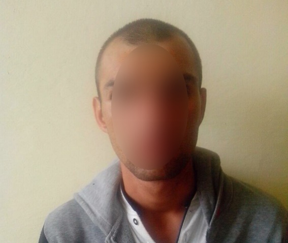 Один из грабителей в свое время «отсидел» за убийство. Обоих нападавших задержала полиция, начато следствие, информирует отдел коммуникации полиции Закарпатской области.