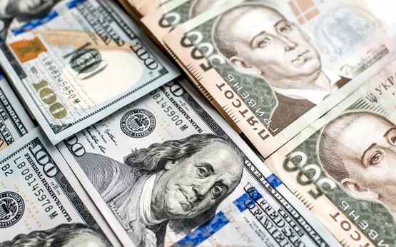 Курс валют 8 серпня: скільки зараз коштує долар, євро та злотий